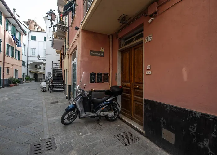 244 - Casa Ludo, Centro Storico,140M Dalla Baia Del Silenzio Patrimonio Unesco Spiaggia E Mare