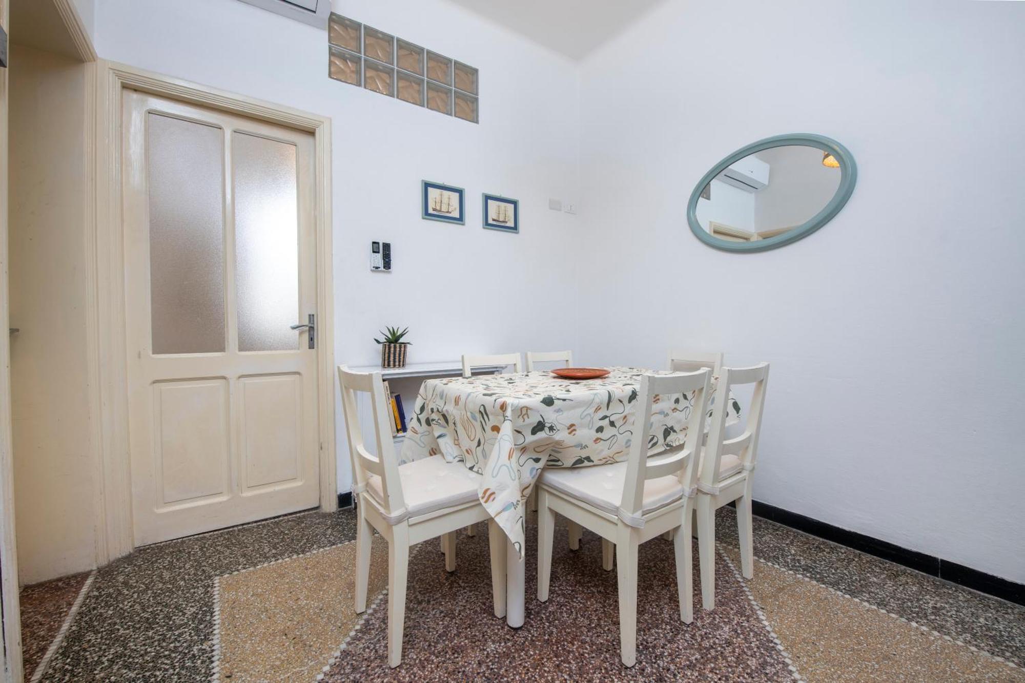 244 - Casa Ludo, Centro Storico,140m Dalla Baia Del Silenzio Patrimonio Unesco E Mare